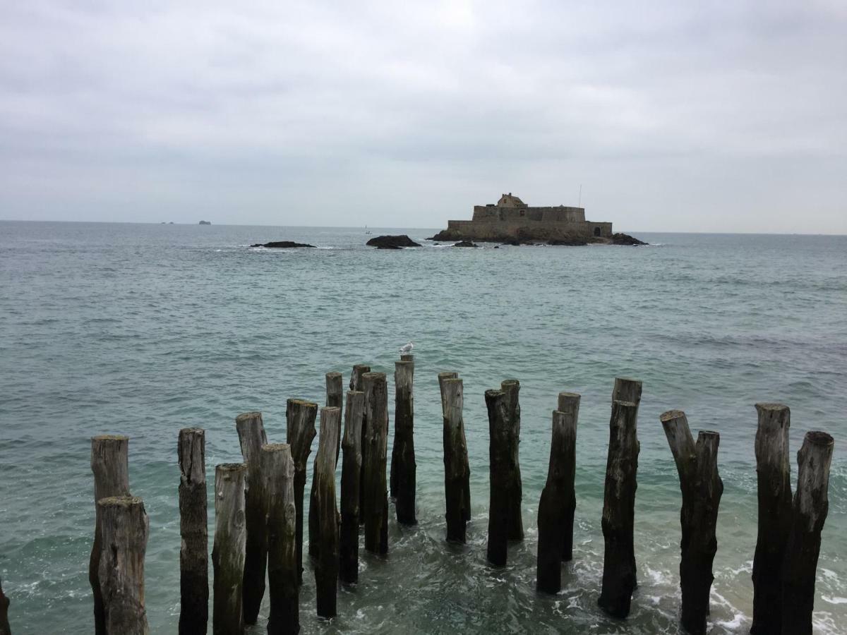 Le Brise-Lames Appartamento Saint-Malo Esterno foto